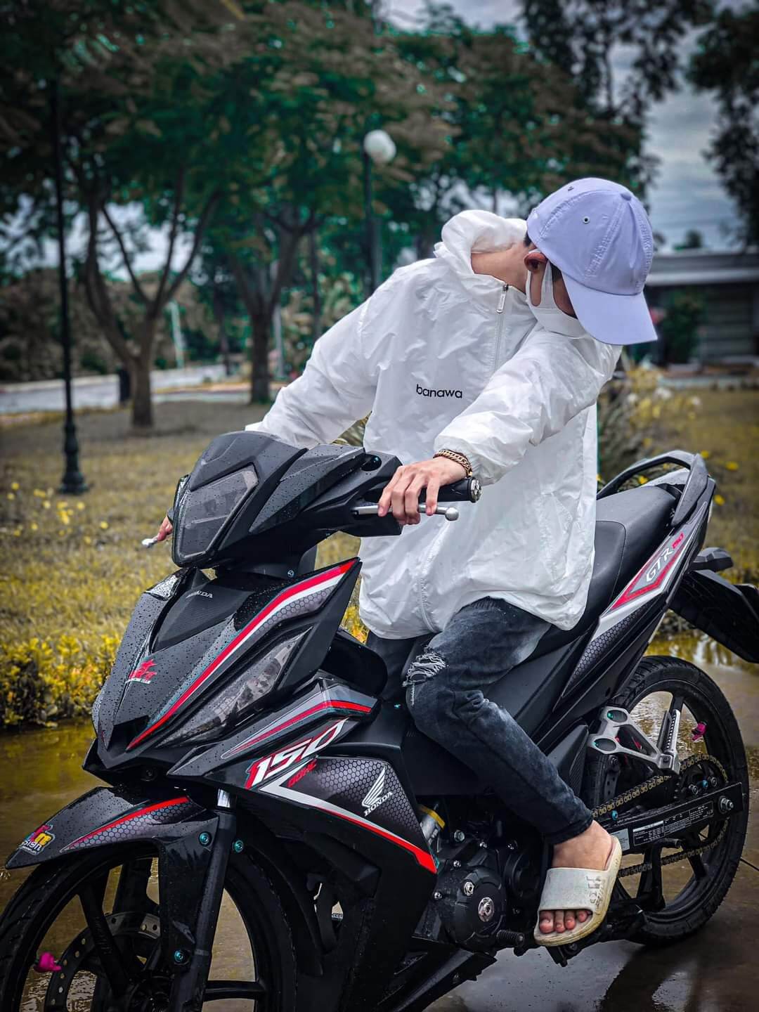 Tem rời winner v1 đen phối đỏ tem 3 lớp không bay màu chống nước siêu tốt