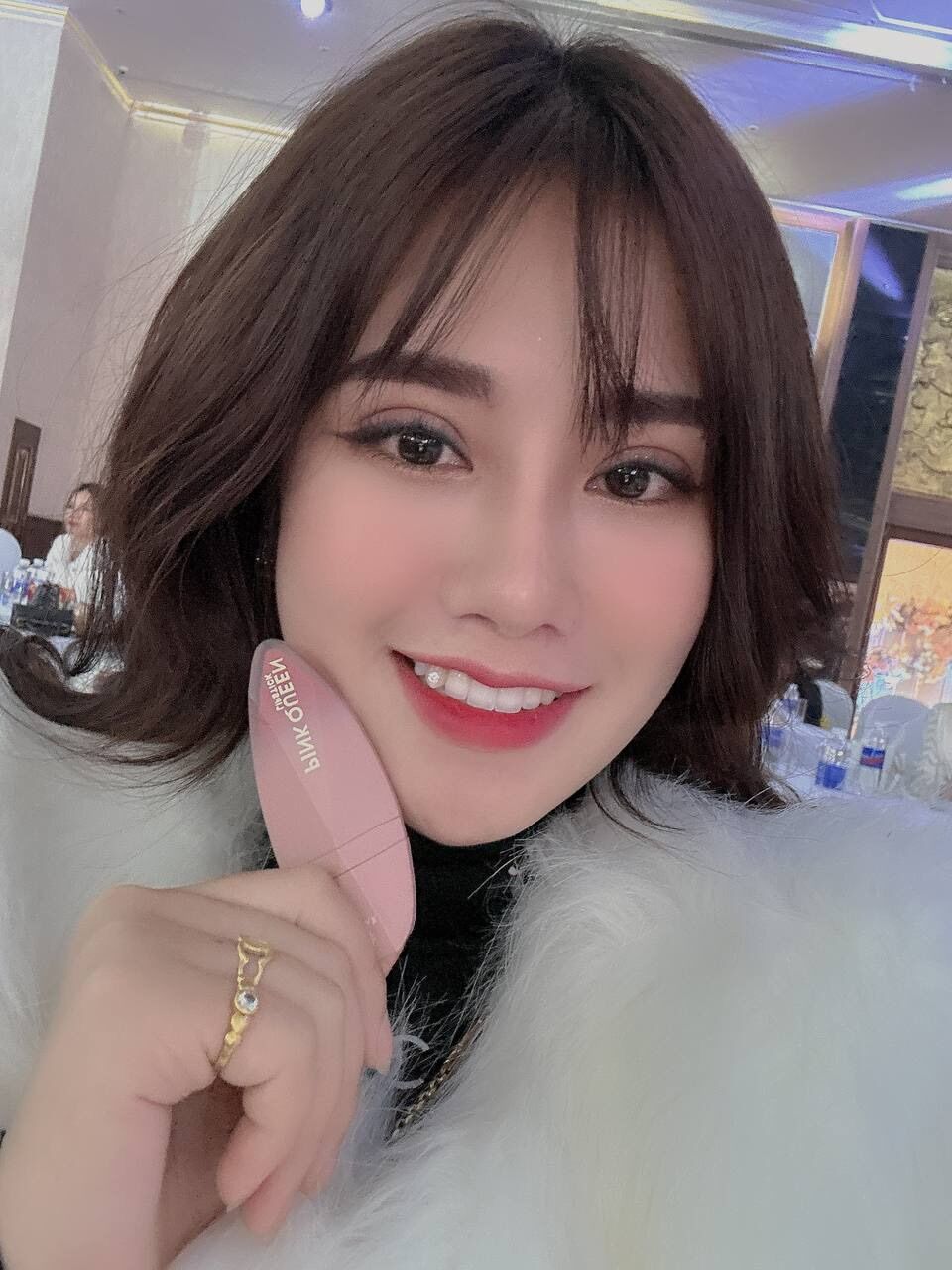 Son Pink Queen Đỏ Cam