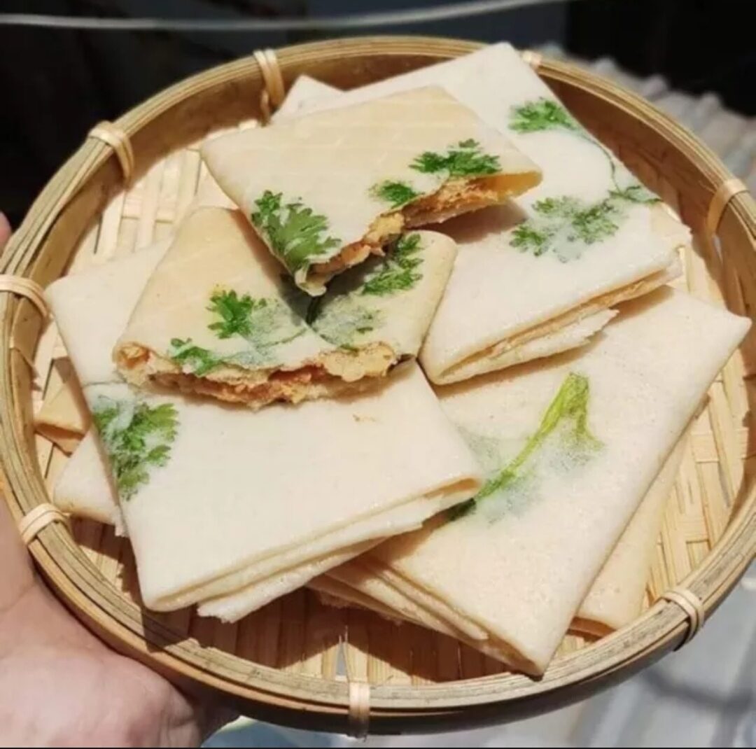 1kg bánh ngò kẹp đậu phộng (đặc sản Huế)
