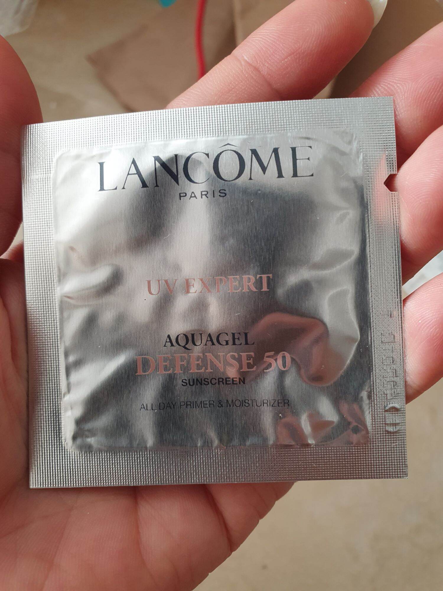 Kem chống nắng Lancome gói 1ml