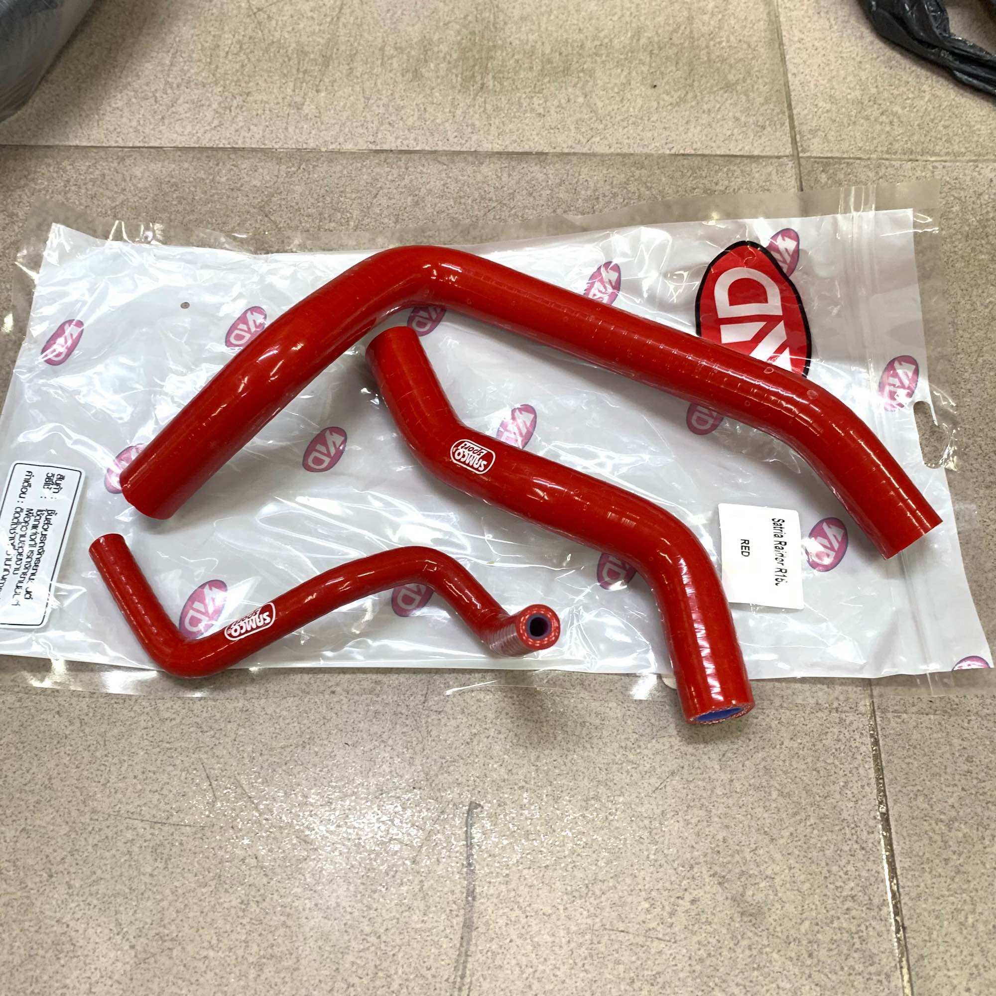 Ống nước gắn xe RIADER Fi và SATRIA màu đỏ HIỆU SAMCO
