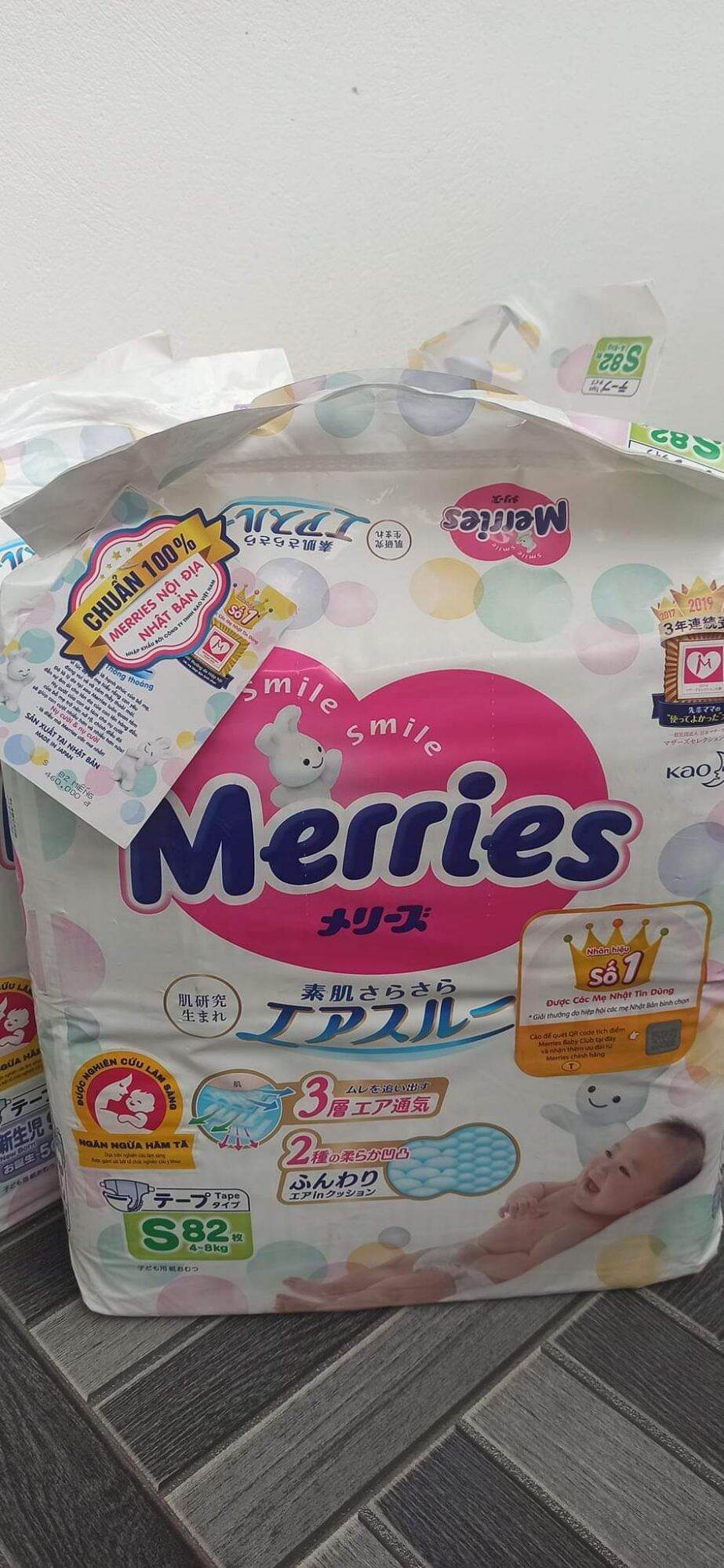 Tã Quần Merries hàng nhập khẩu có tem