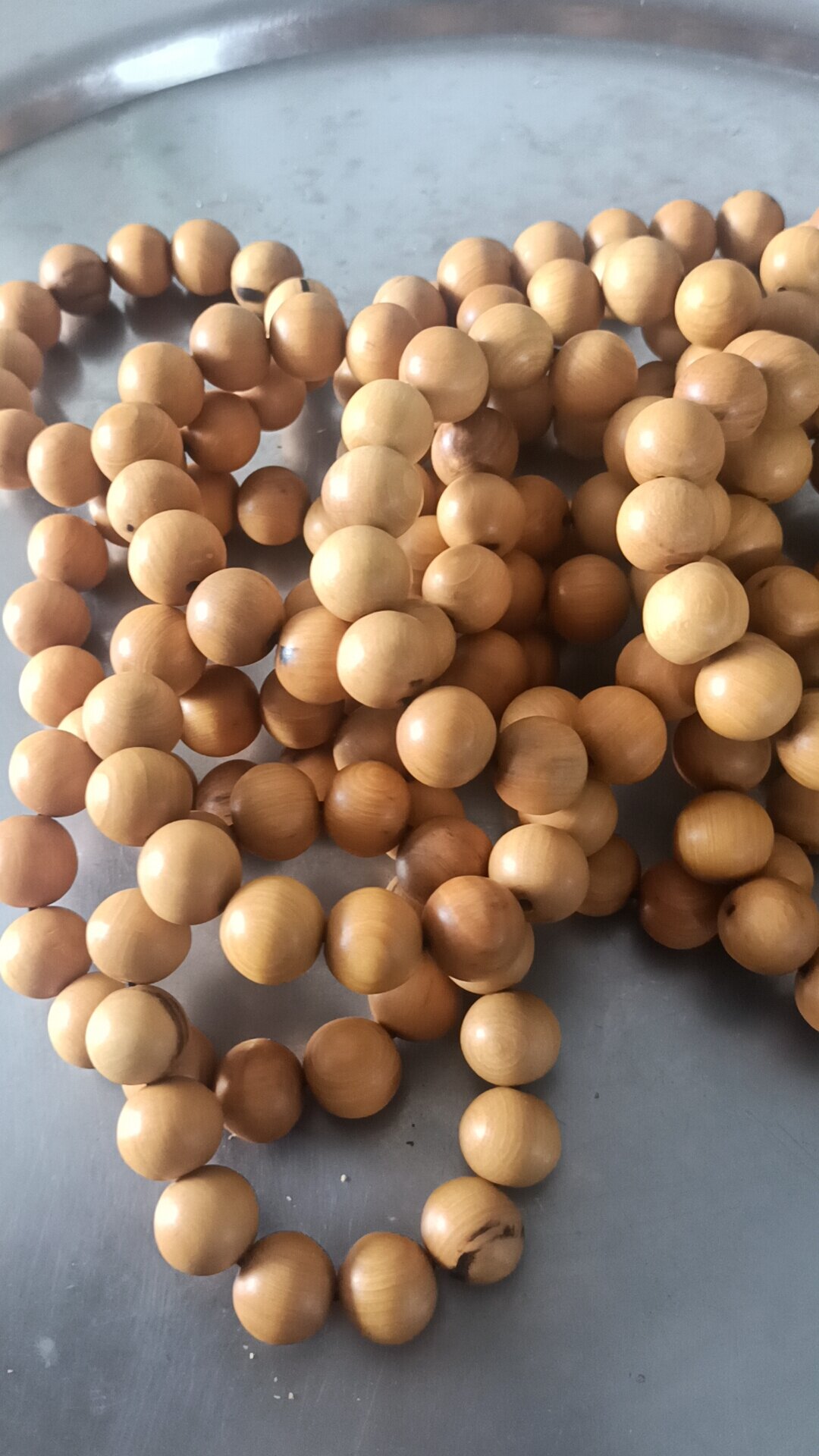 Chuỗi gỗ quỹ kiến sầu 15li