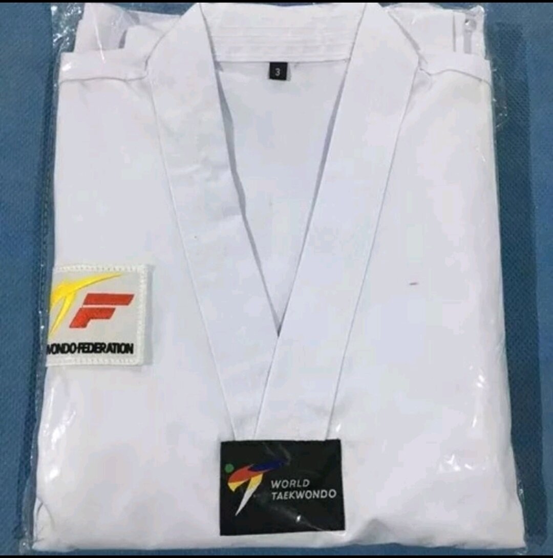 Võ Phục Taekwondo Kaki Loại Tốt Kèm Theo Đai