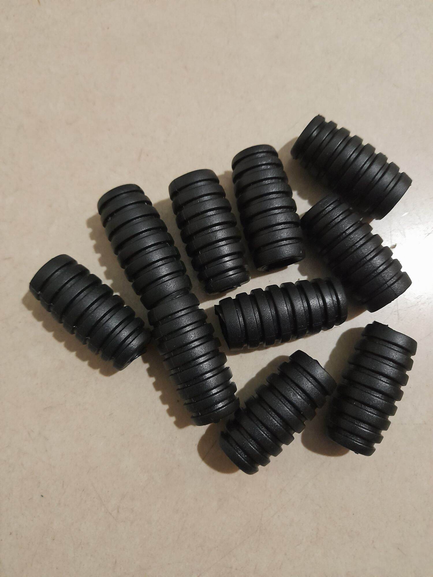 Cao su gắn cần số xe Yamaha loại tròn.
