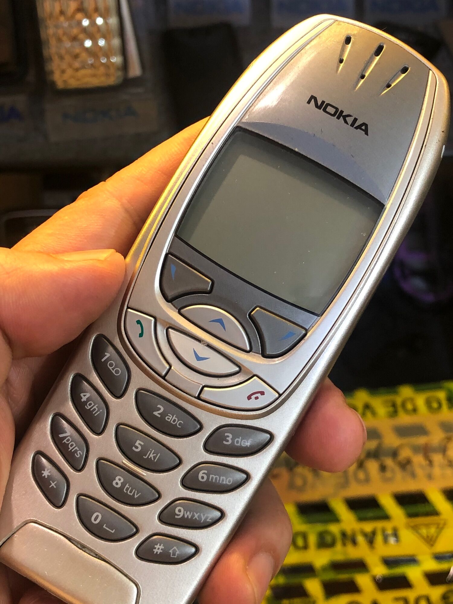 Nokia 6310i zin chính hãng
