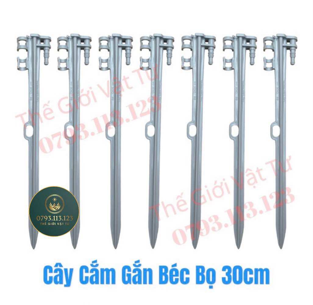 50 Cây cắm béc tưới cao 30cm dùng ống 6 ly - 8 ly ( Có thể nối dài )