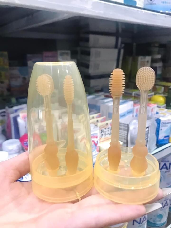 Bộ dụng cụ tưa lưỡi, đánh răng cho bé từ 0 - 8 tháng