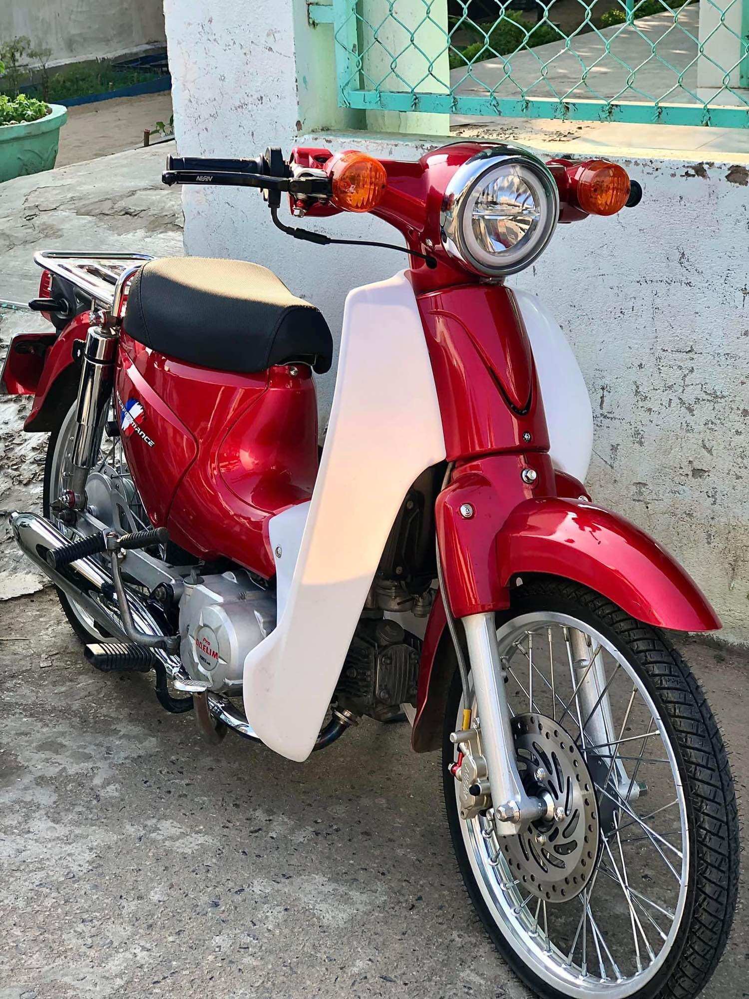Pha đèn trước lét 2 tầng xe máy cúp đời mới 12v