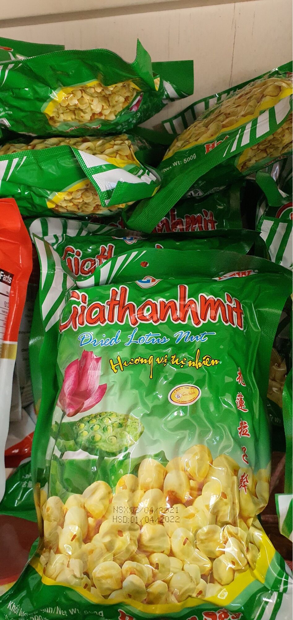 Sen sấy giòn ngon Bùi cao cấp hiệu Giathanh gói 500gr -date luôn mới