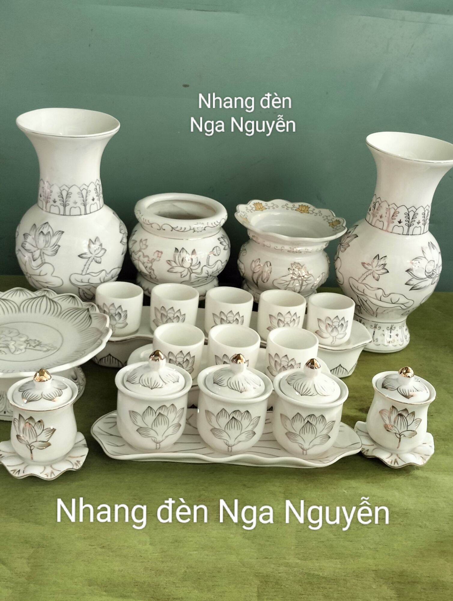 Bộ thờ cúng bạch ngọc hoa sen sứ cao cấp