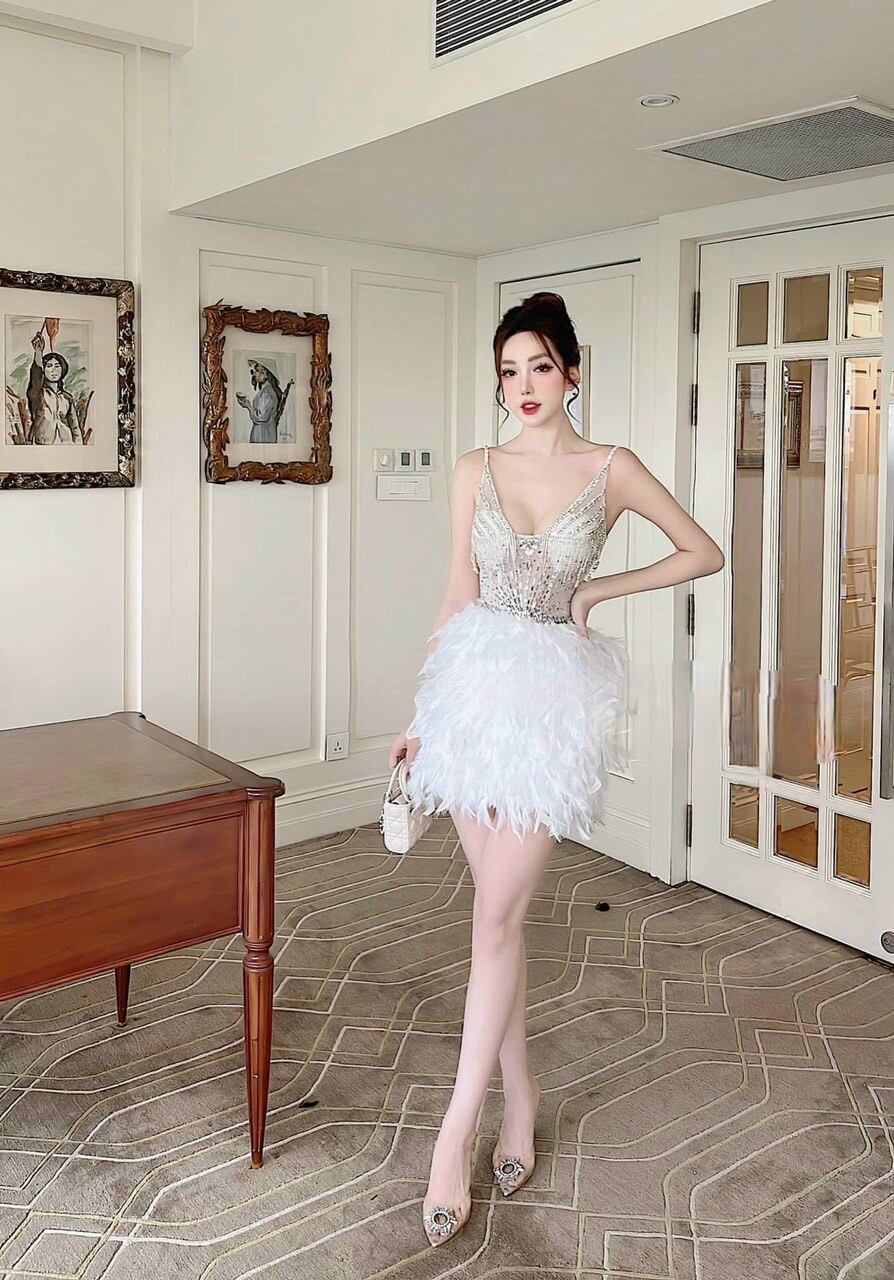 ĐẦM BODY PHỐI ĐÁ TUA RUA