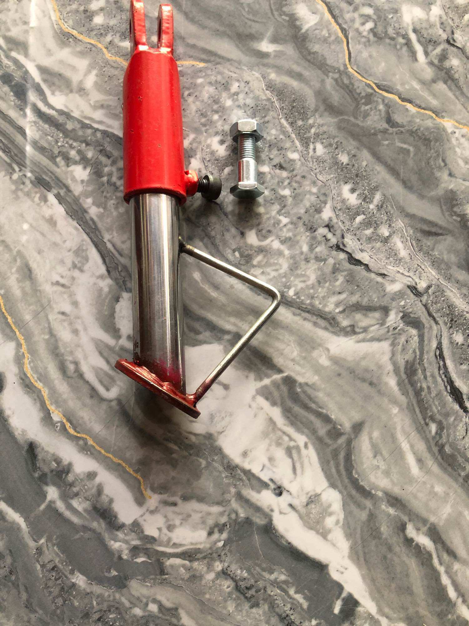 Chân chống thồ- xe máy siêu cứng làm từ ty phuộc, có ốc chỉnh độ dài chân chống + loxo