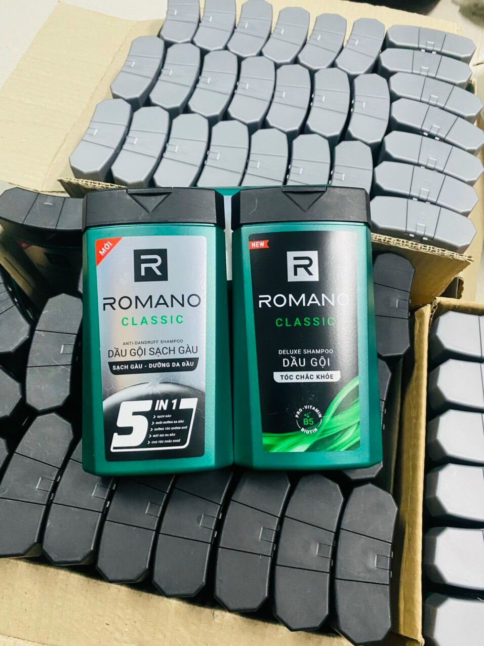 Chai sữa tắm hương nước hoa nam romano 150g