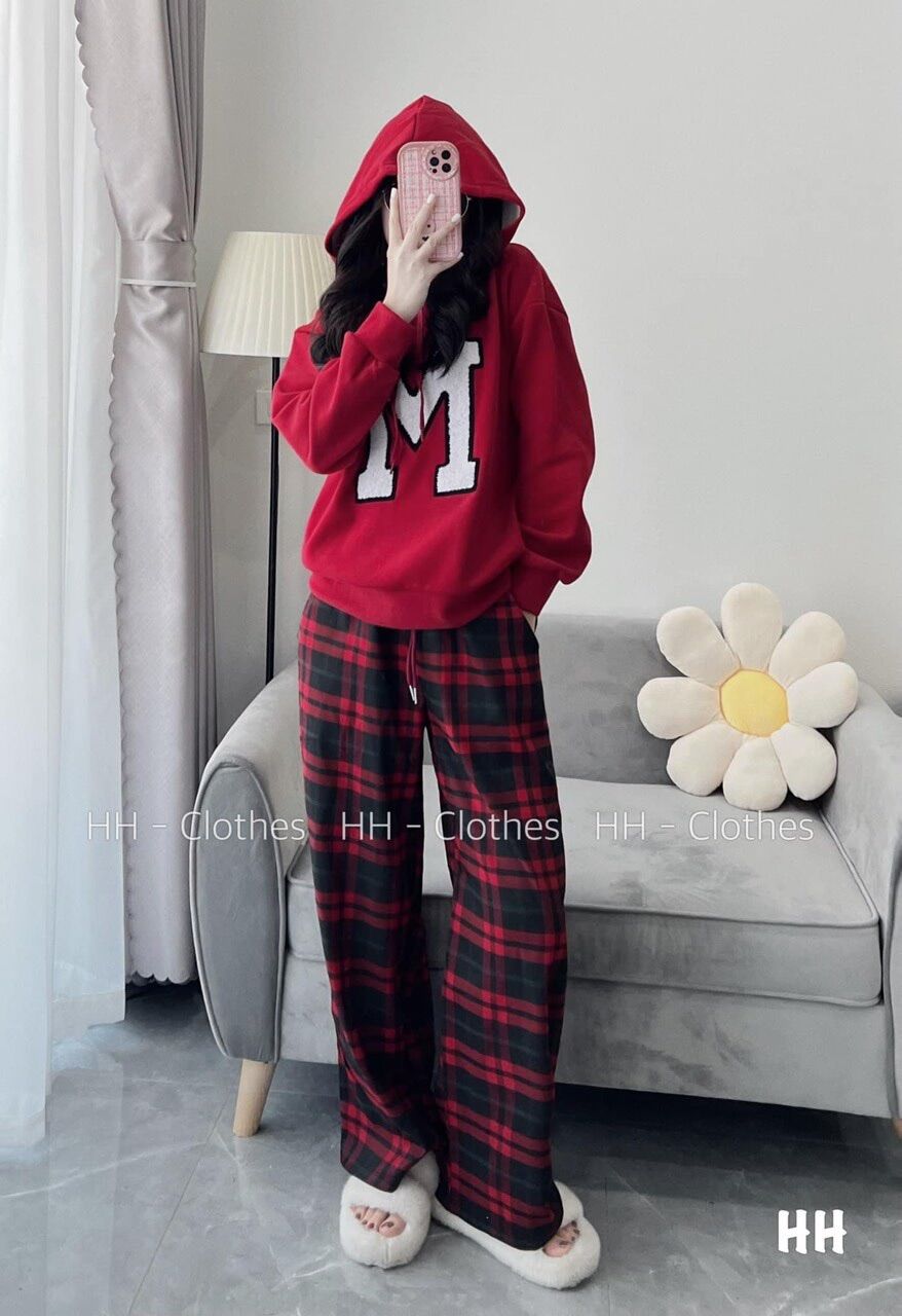 Sét bộ chữ M kèm quần kẻ sẵn hàng HN92