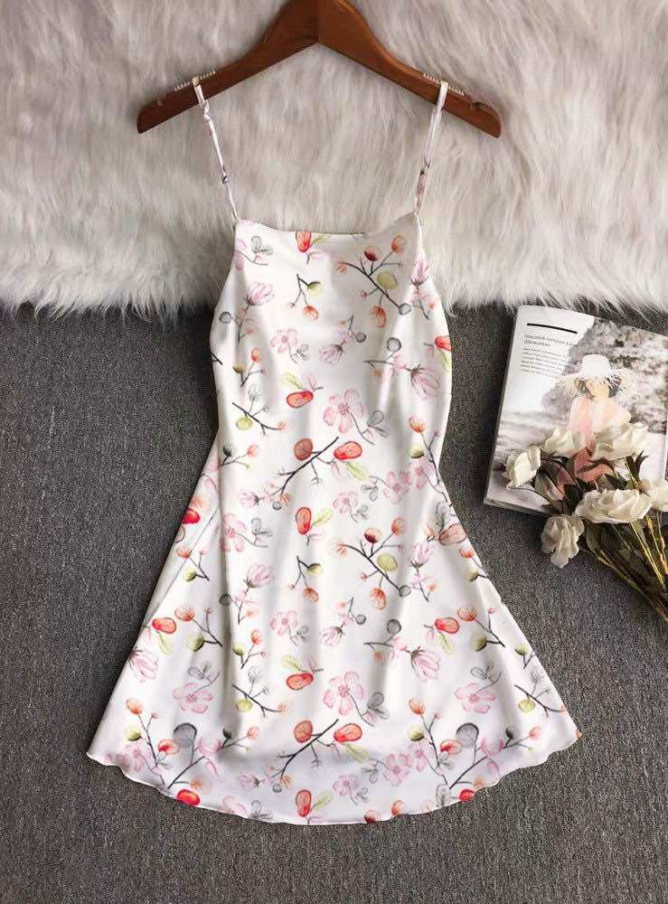 váy lụa cổ đổ , váy ngủ lụa, váy hai dây lụa satin cao cấp