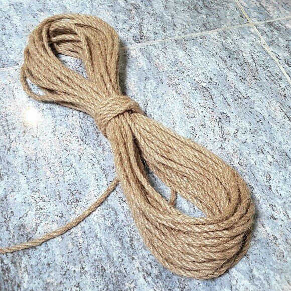 Cuộn 5m dây thừng gai 6ly