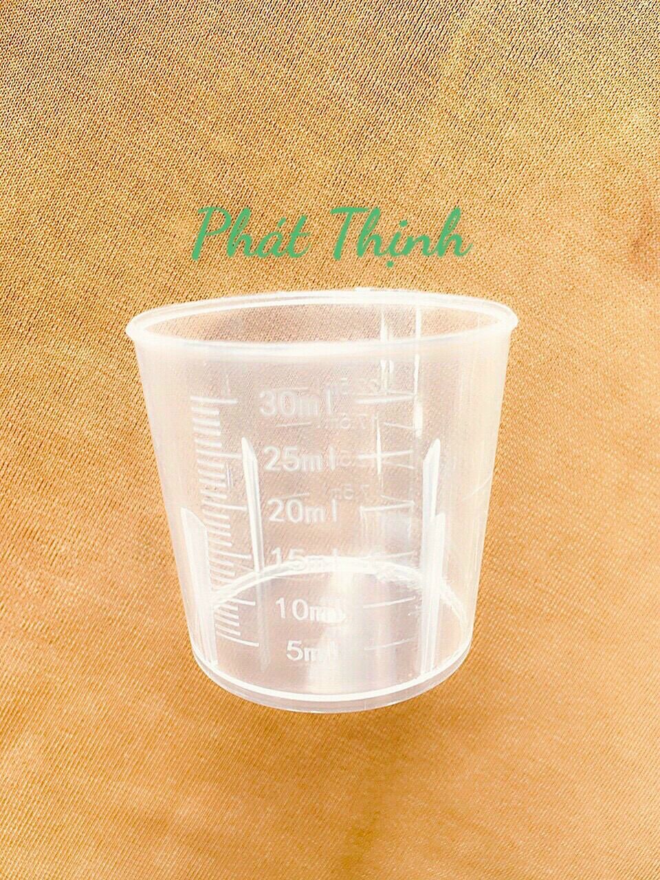 Cốc chia vạch 30ml dùng để đo lường nước, phân bón