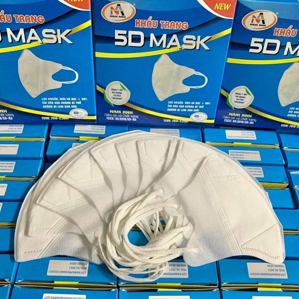 Thùng 100 hộp khẩu trang 5D mask