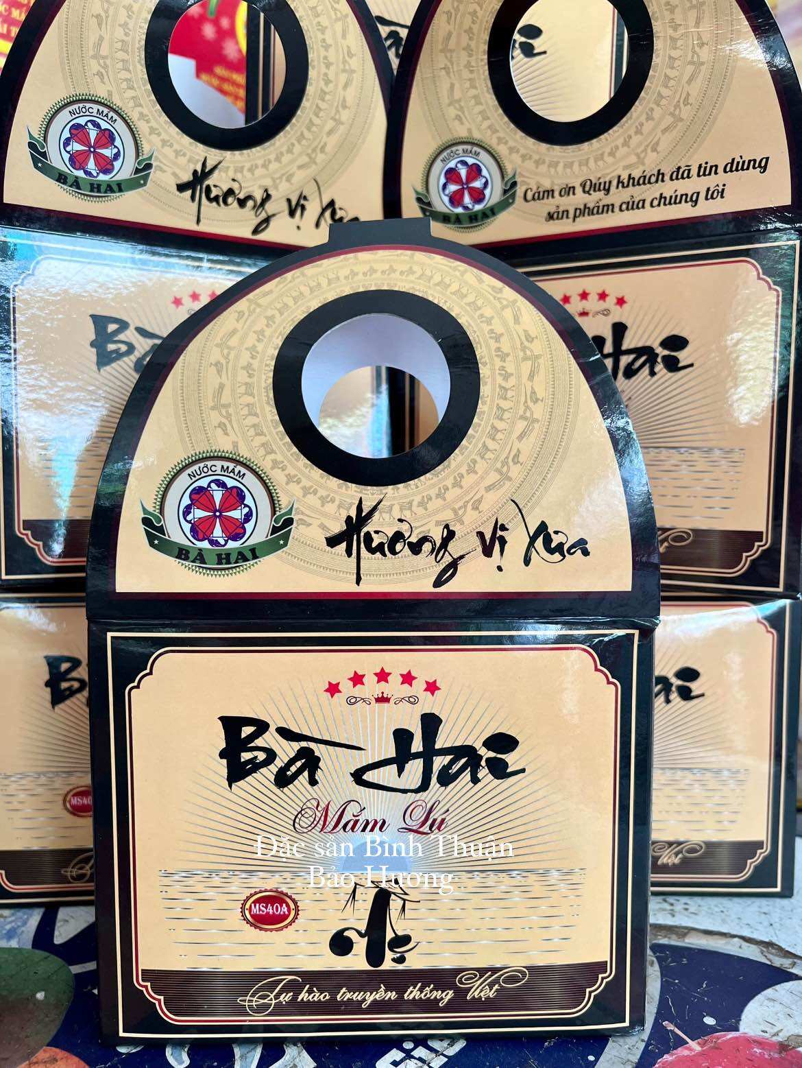 NƯỚC MẮM LÚ BÀ HAI - PHAN THIẾT ( hộp 8 chai x 60 ml )