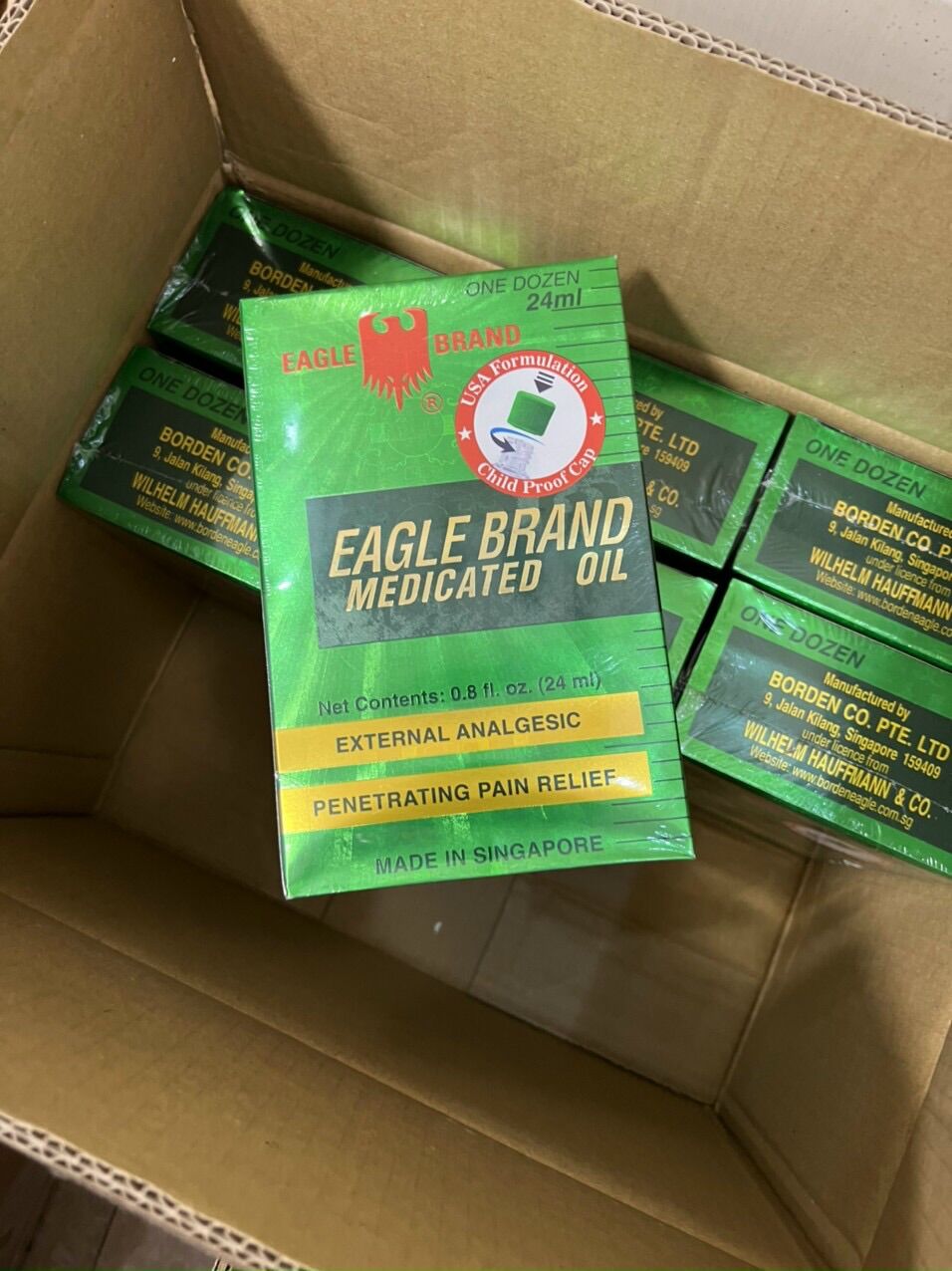 Dầu gió Mỹ 2 nắp Eagle Brand xanh