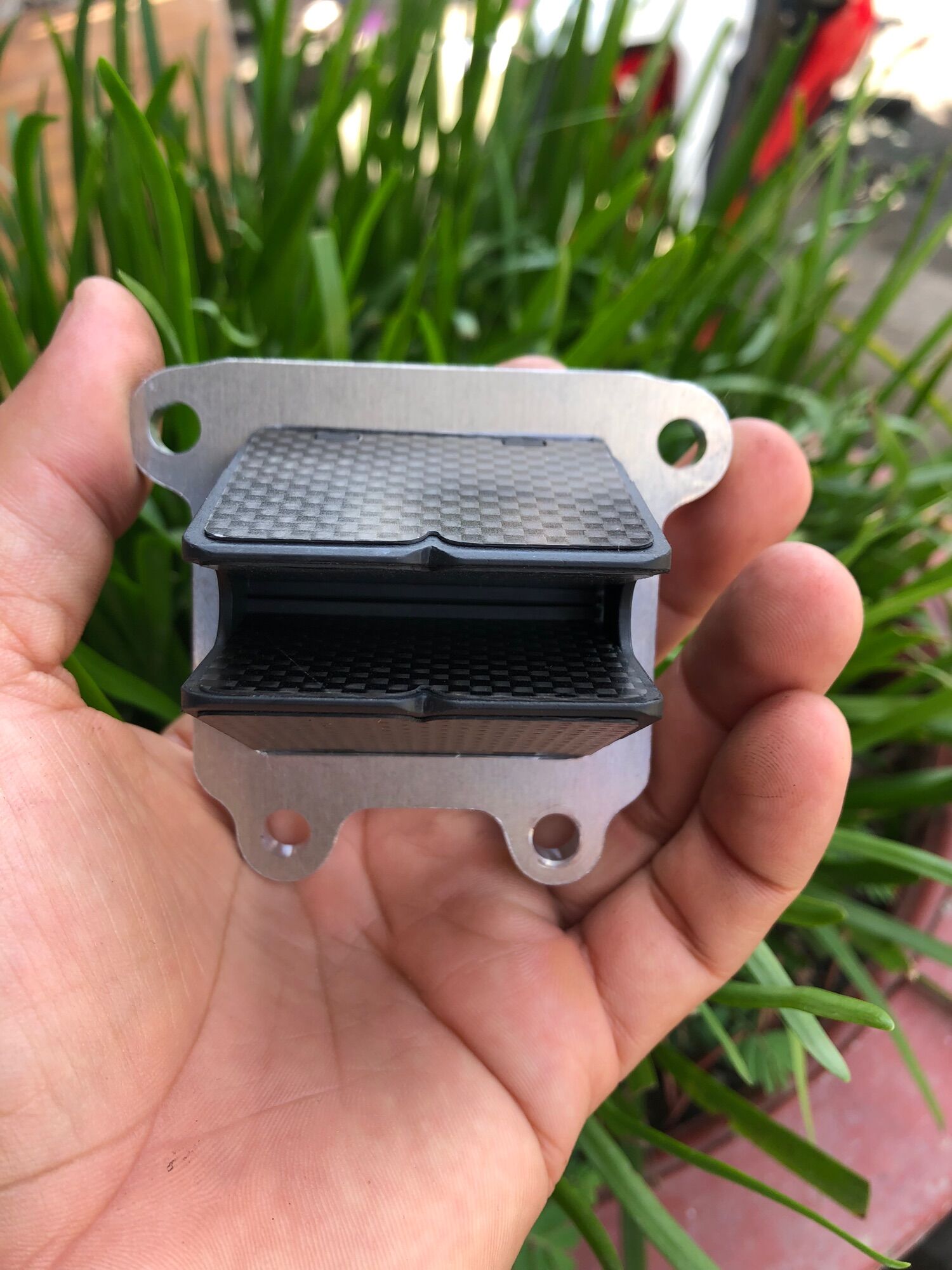 Lưỡi gà xipo 2 cổng nạp