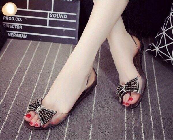 Giày nhựa nơ kết cườm