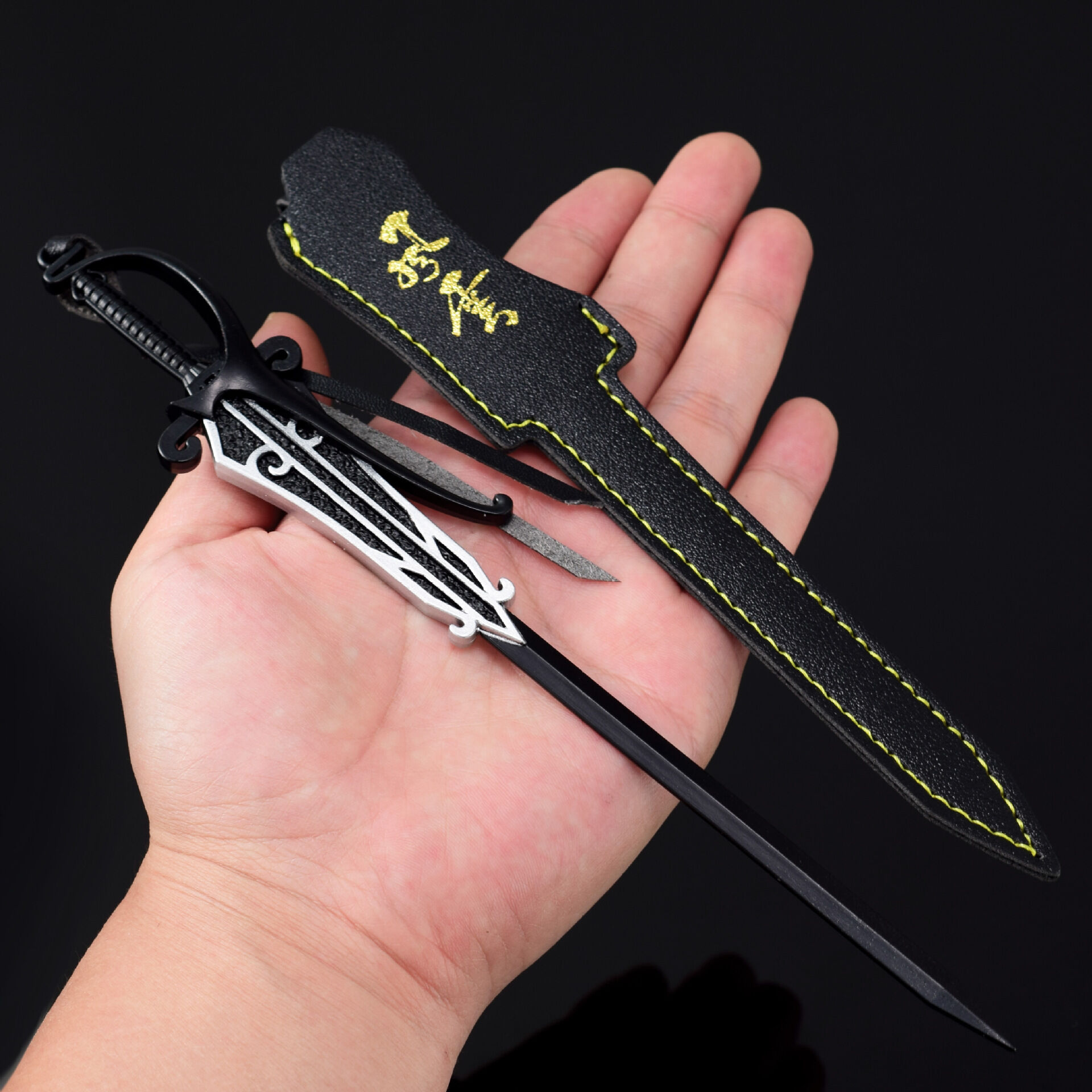 Mô hình lưỡng cực kiếm 22cm - kiếm thánh phong vân.