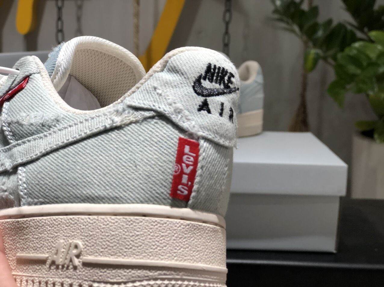 Giày nike air force 1 x levis
