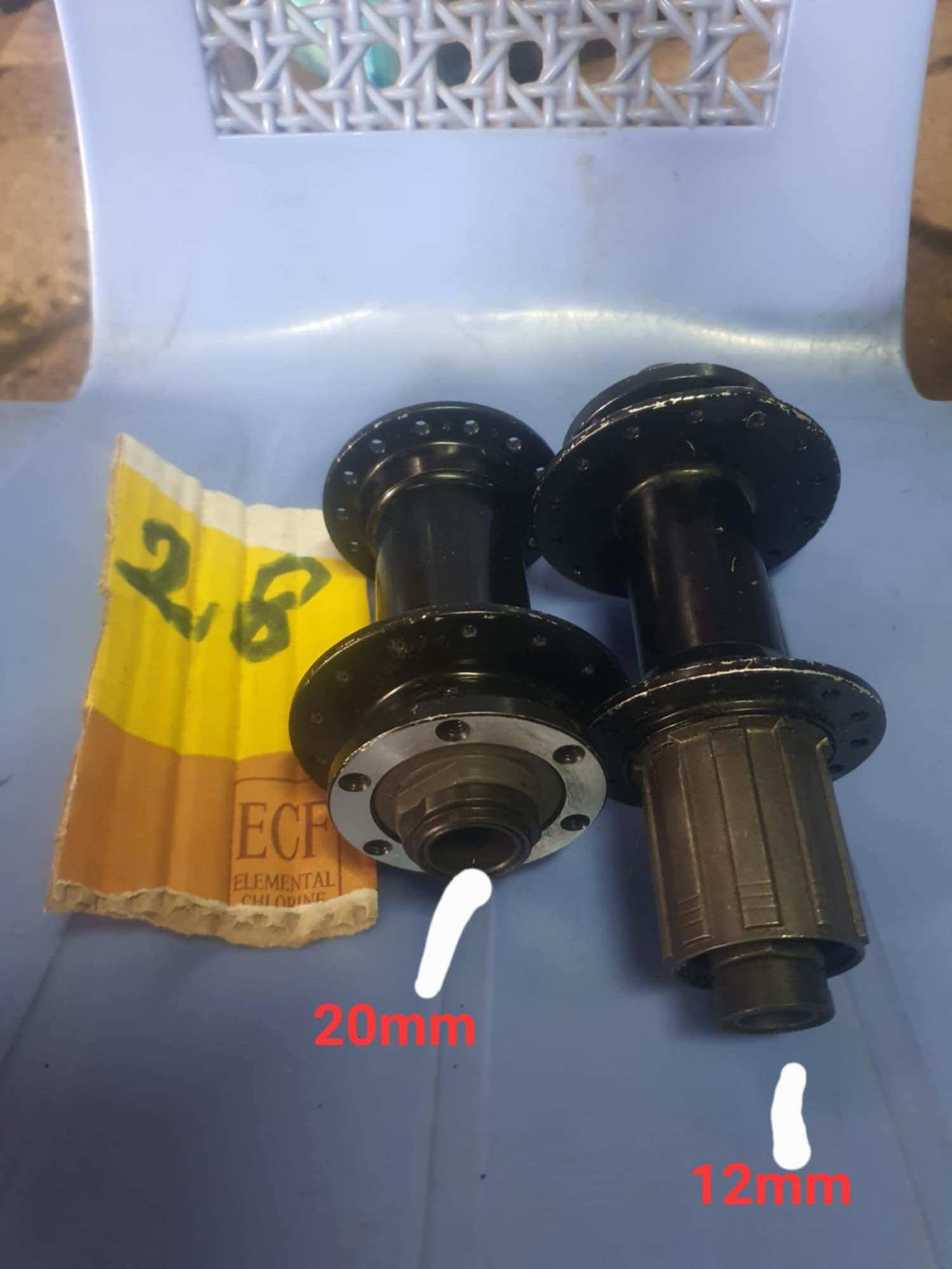 Đùm _Moayo xe đạp 24/28 Lỗ bạc đạn, cối nổ