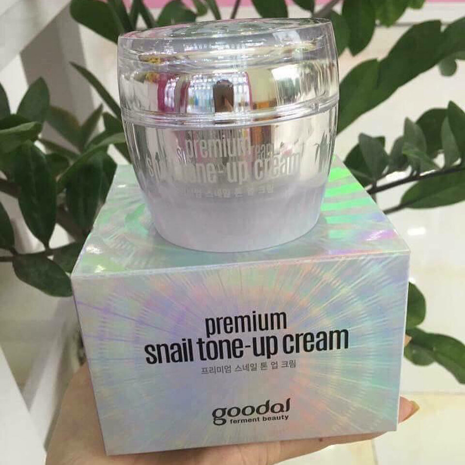 Kem ốc sên Goodal Premium Snail Tone Up Cream