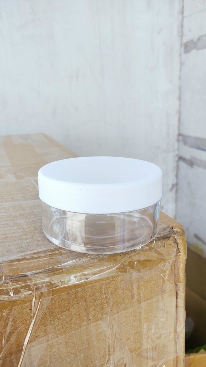 Hủ kiếng 180g màu trắng