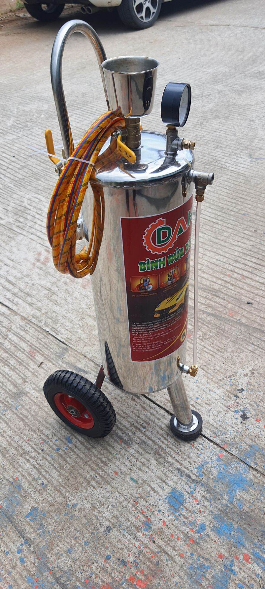 Máy rửa xe bọt tuyết