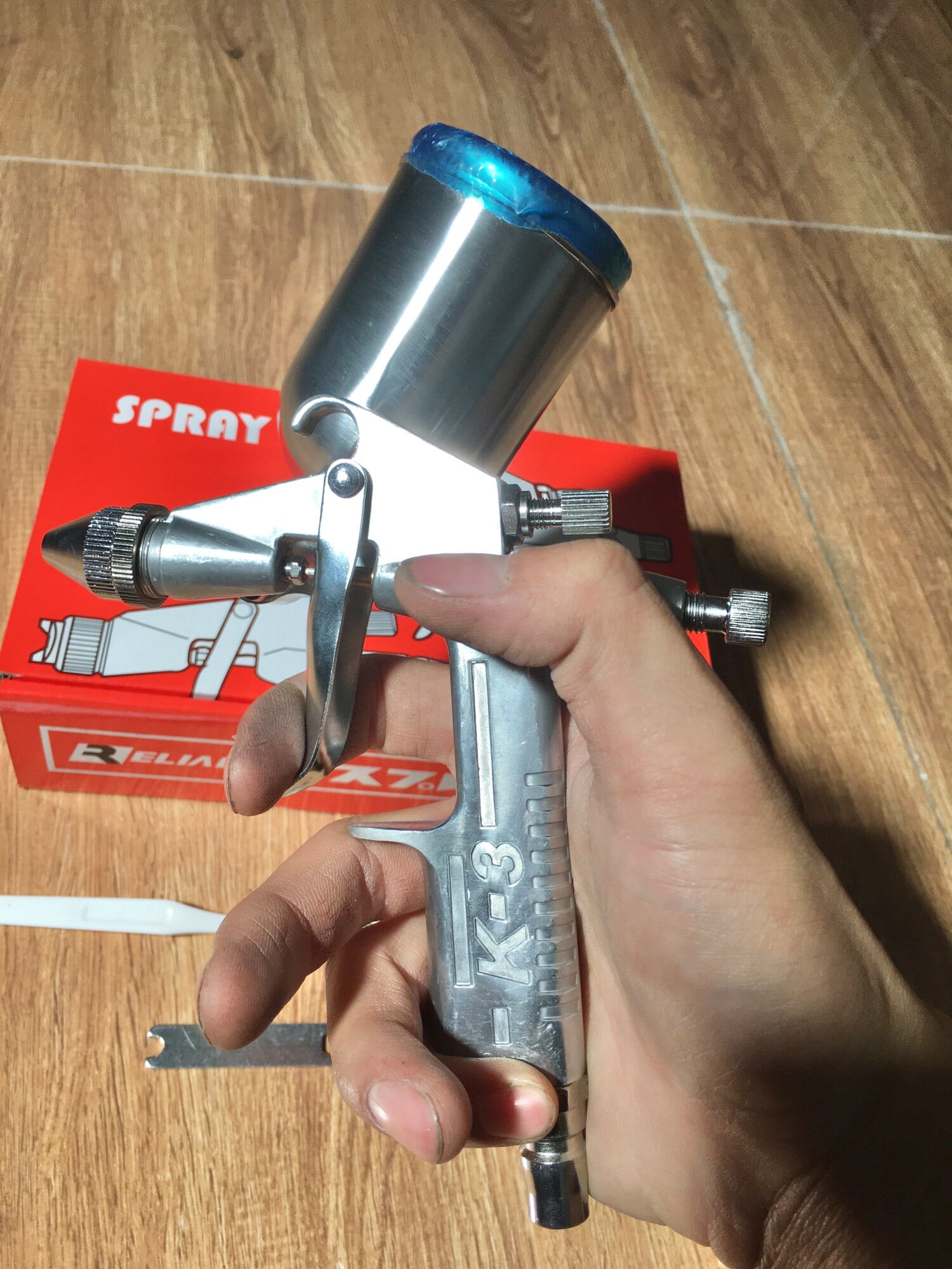 Phun sơn chi tiết K3 ( béc 0.6mm )
