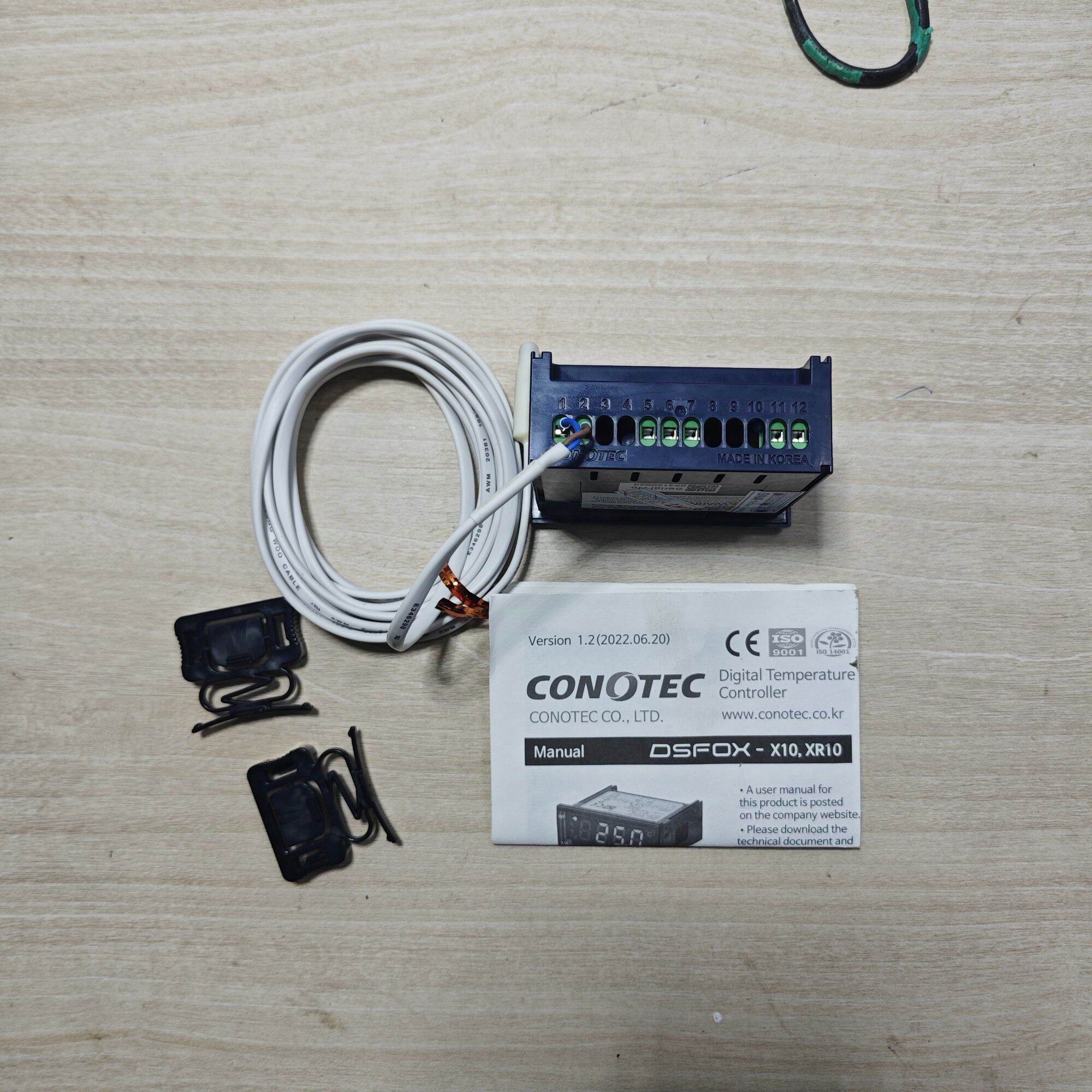 Bộ điều khiển nhiệt độ FOX X10
