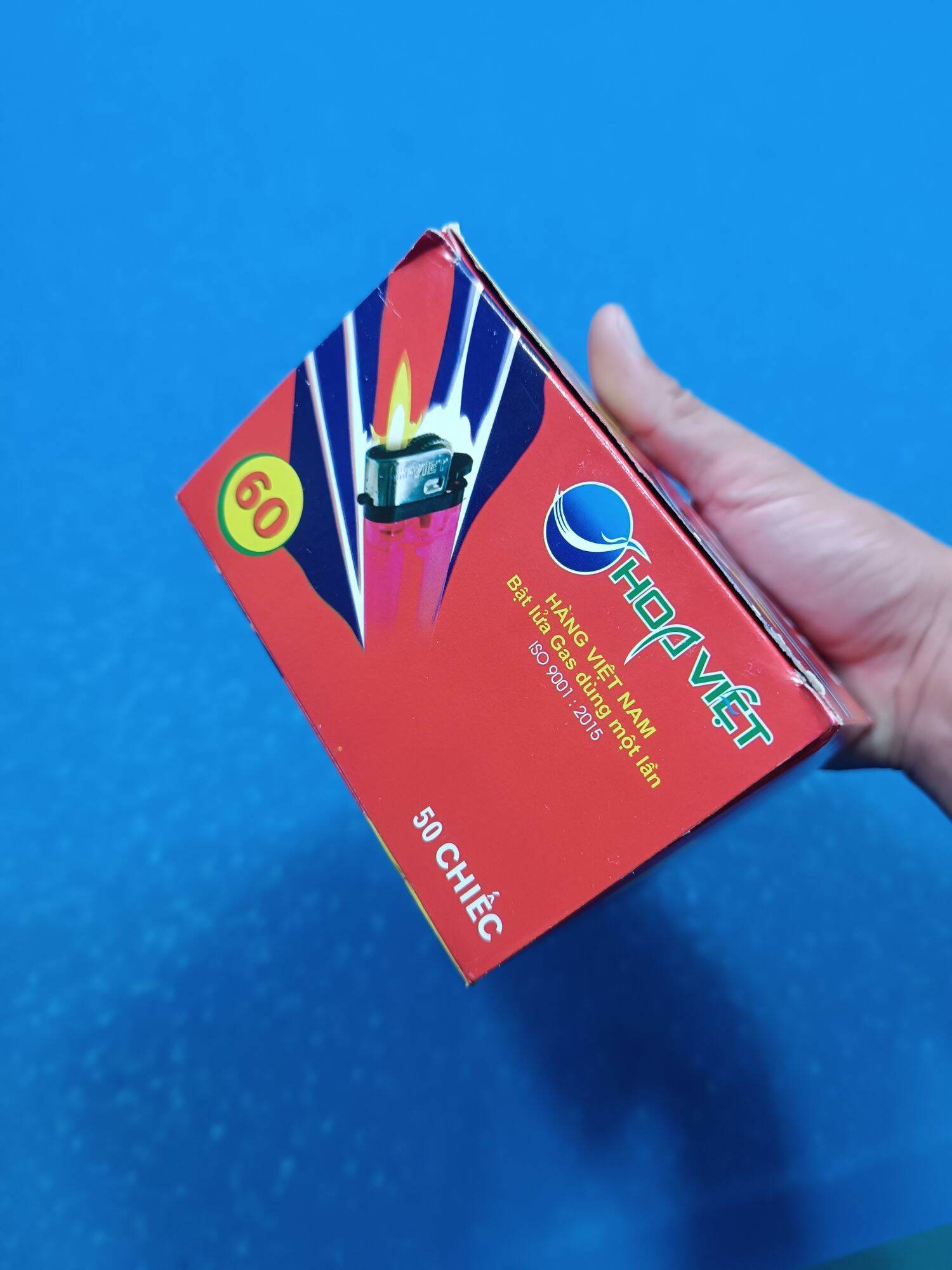 Bật Lửa Đá Ga Bọc Kiếng Hoa Việt Hộp 50 Cái