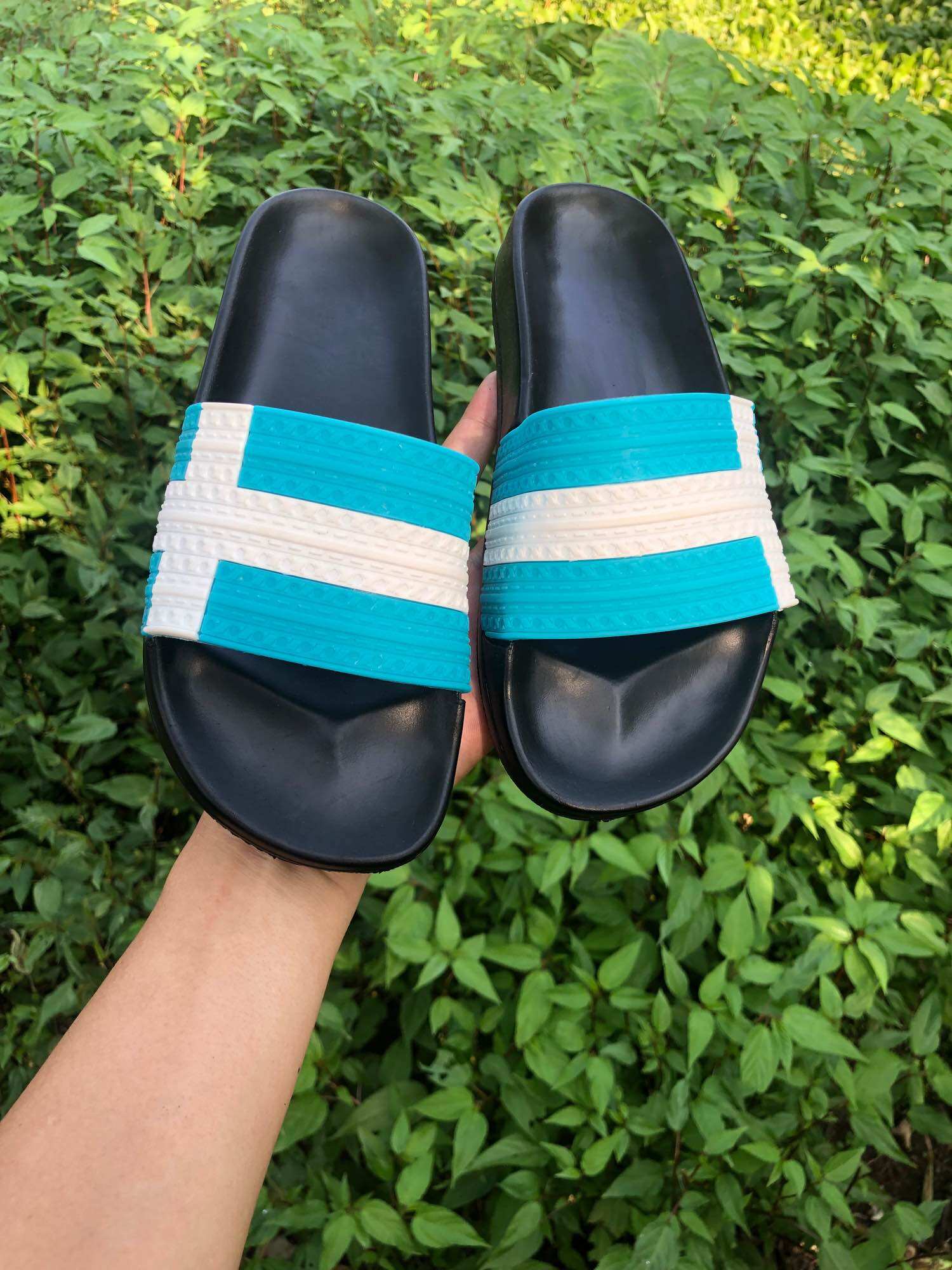 dép quai ngang adides đế đúc liền khối cao 3phân