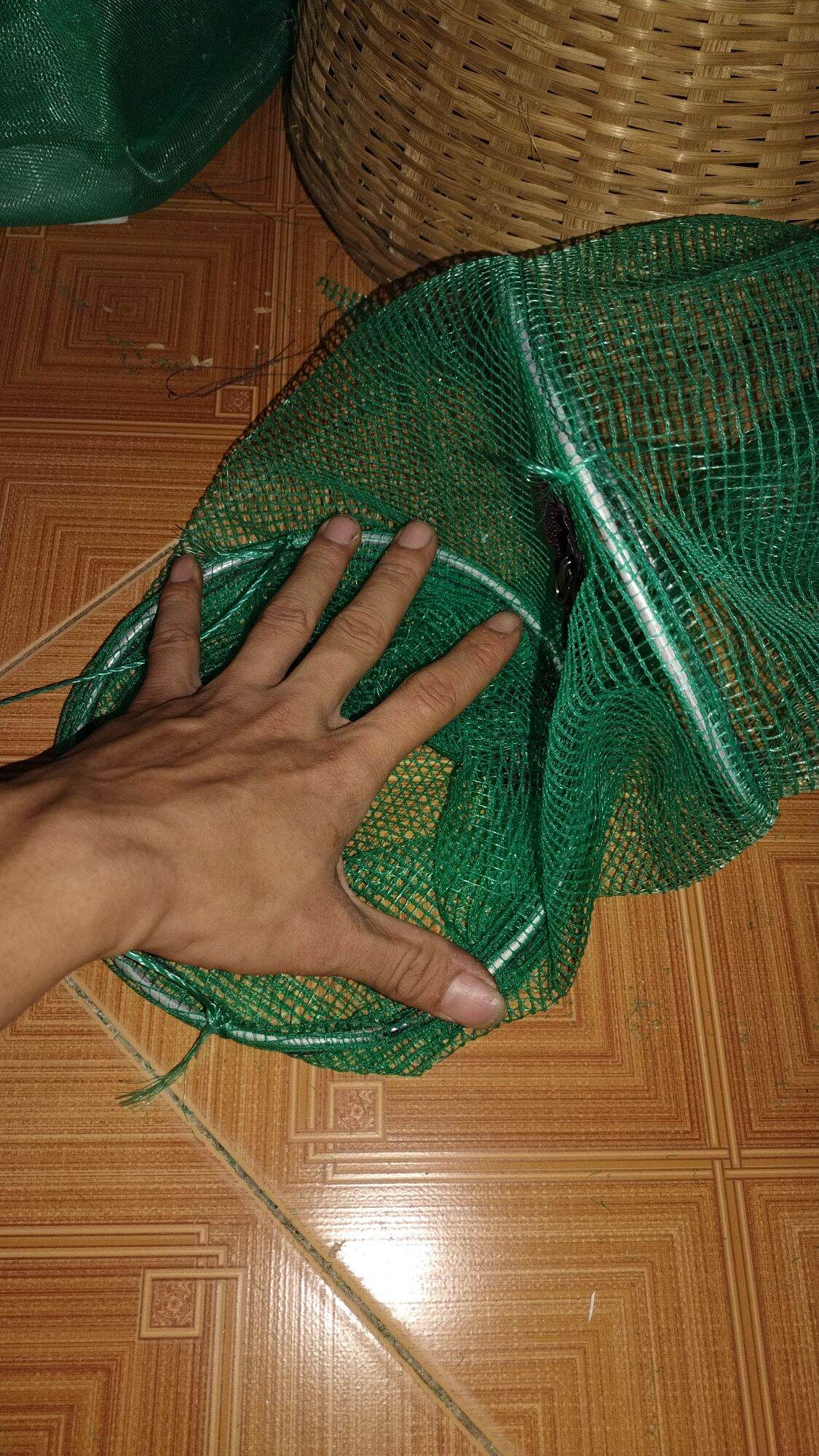 Multi-Purpose Copper Frog Trap with Green Mesh and 4-2 Inch Eyes, Convenient Zipper Closure, Uses Fish Bait.
