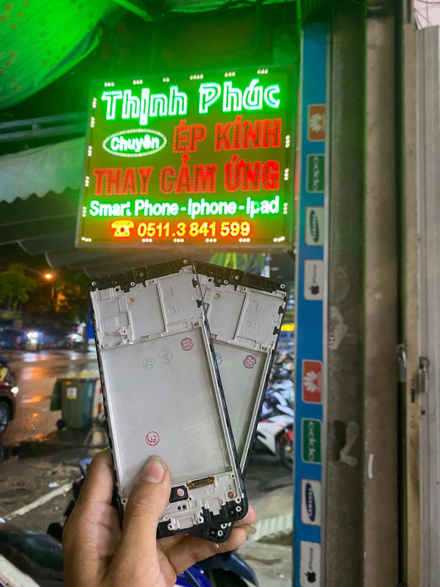 Màn hình liền  khung SAMSUNG A31 (2ic/OLED)