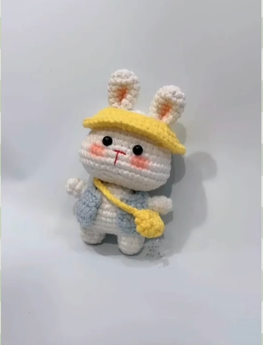 Thỏ đi học cute hột me handmade từ len