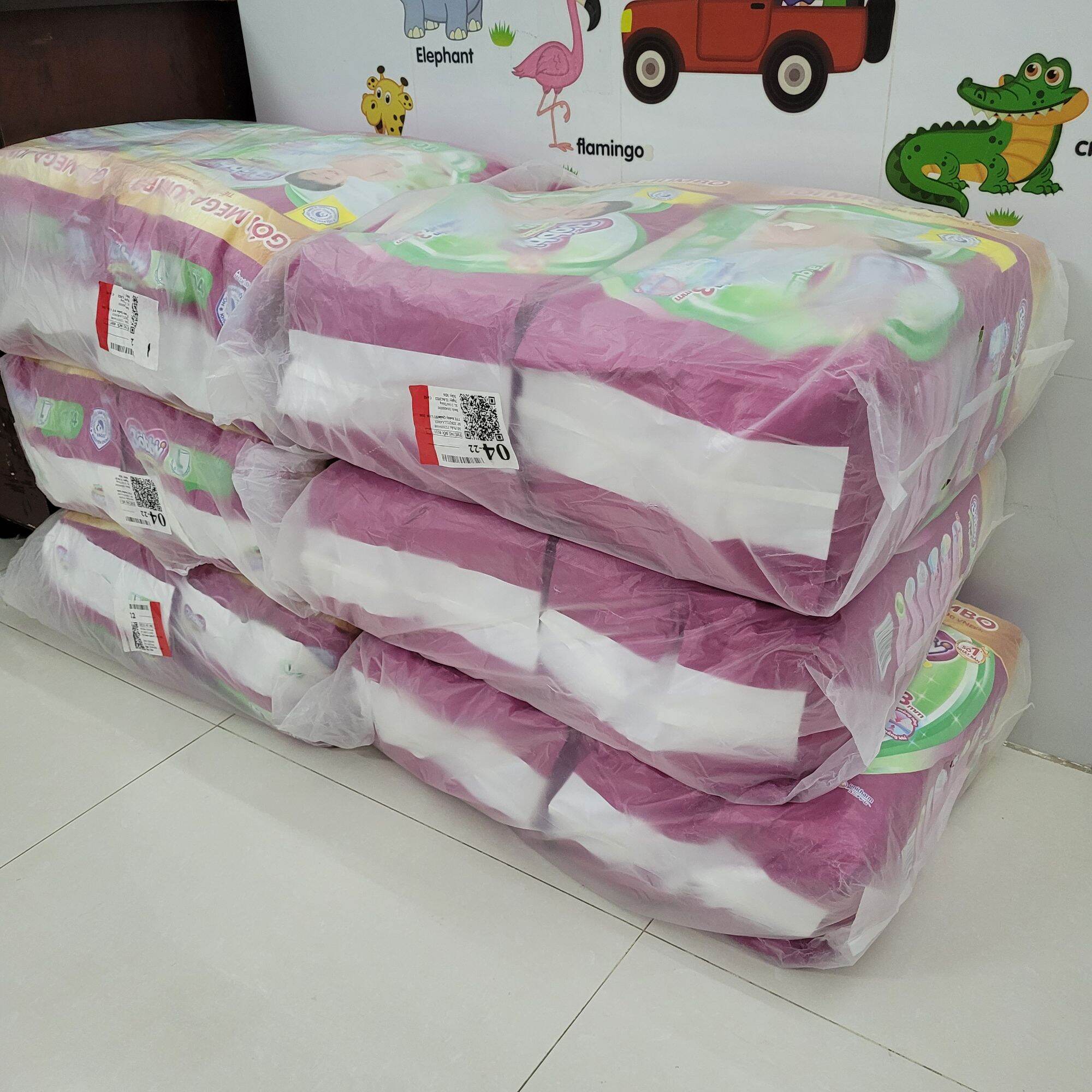 Tã quần Bobby L48 mẫu mới Date 2026 Mega Jumbo (Nửa gói tã/bỉm quần Bobby size L 96 miếng, bỉm quần Bobby L96 miếng)