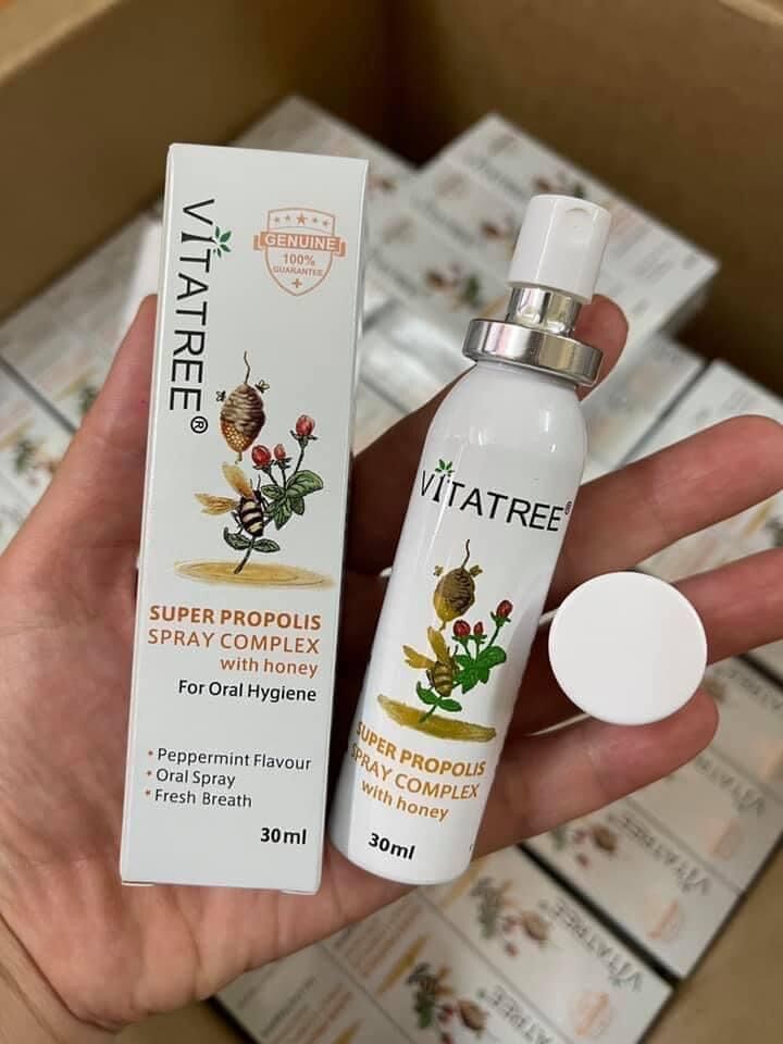 Xịt họng keo ong Vitatree loại mới 30ml