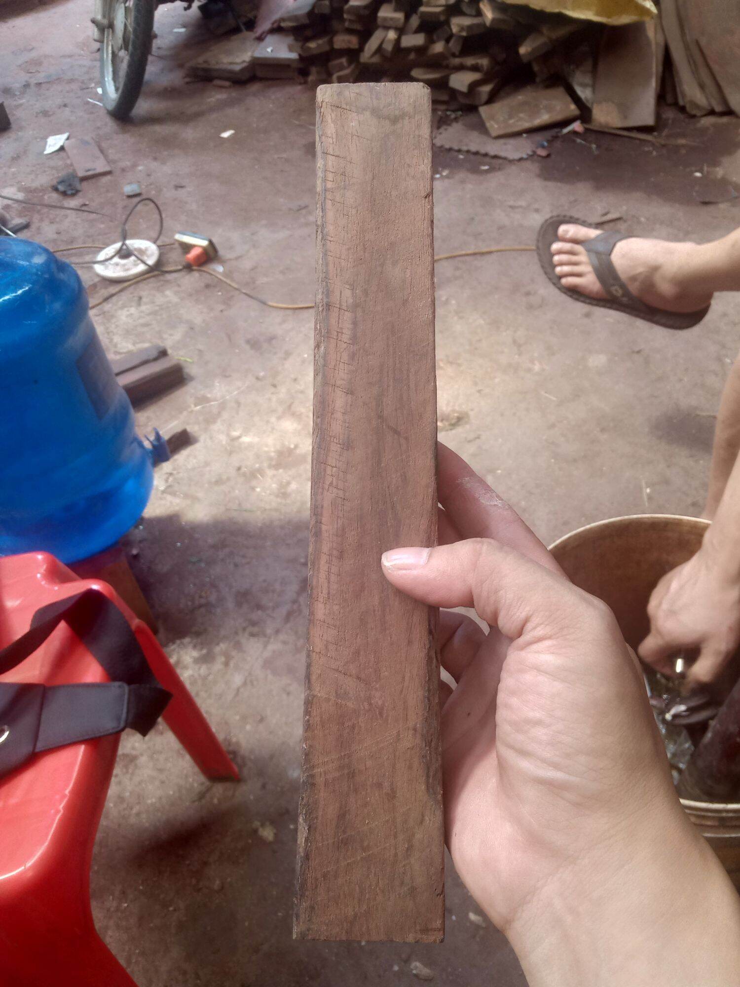 Thanh cẩm lai(vuông 4x4cm) dài 30 đến 80cm