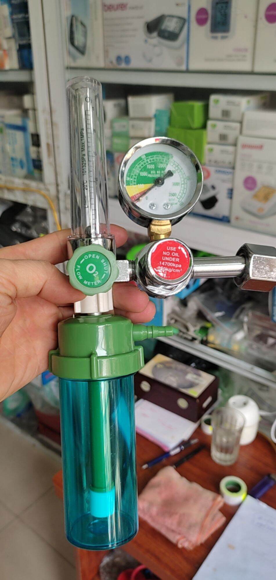 Bộ đồng hồ oxy và giây thở