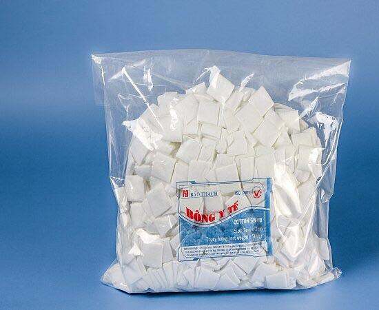 BÔNG GÒN Y TẾ CẮT MIẾNG SẴN 100gr,bông Gòn vuông BẢO THẠCH Gòn vuông cắt miếng (Bông miếng y tế) BẢO THẠCH 100gr