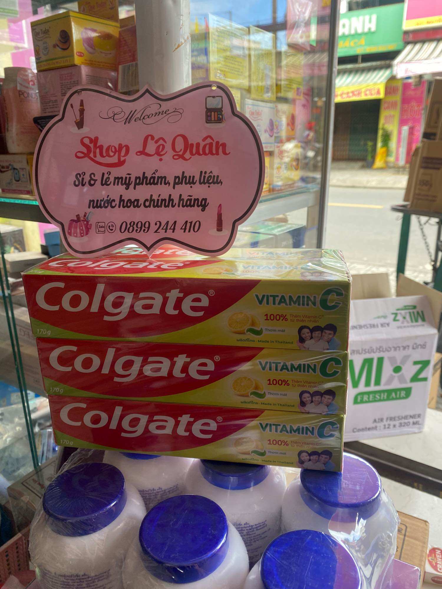 Kem đánh răng Colgate Vitamin C thơm mát 170g/ tuýp