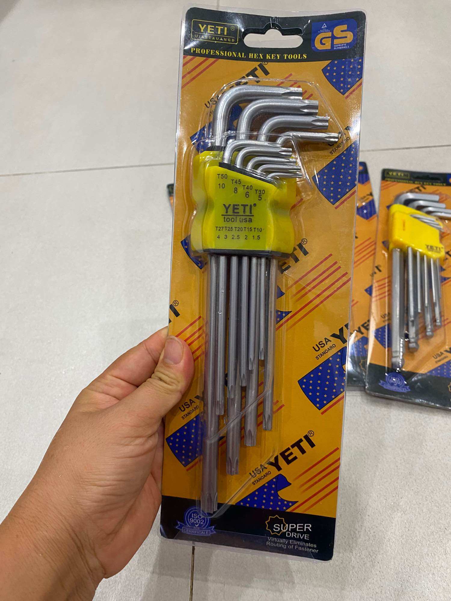 lục giac đa năng nhật