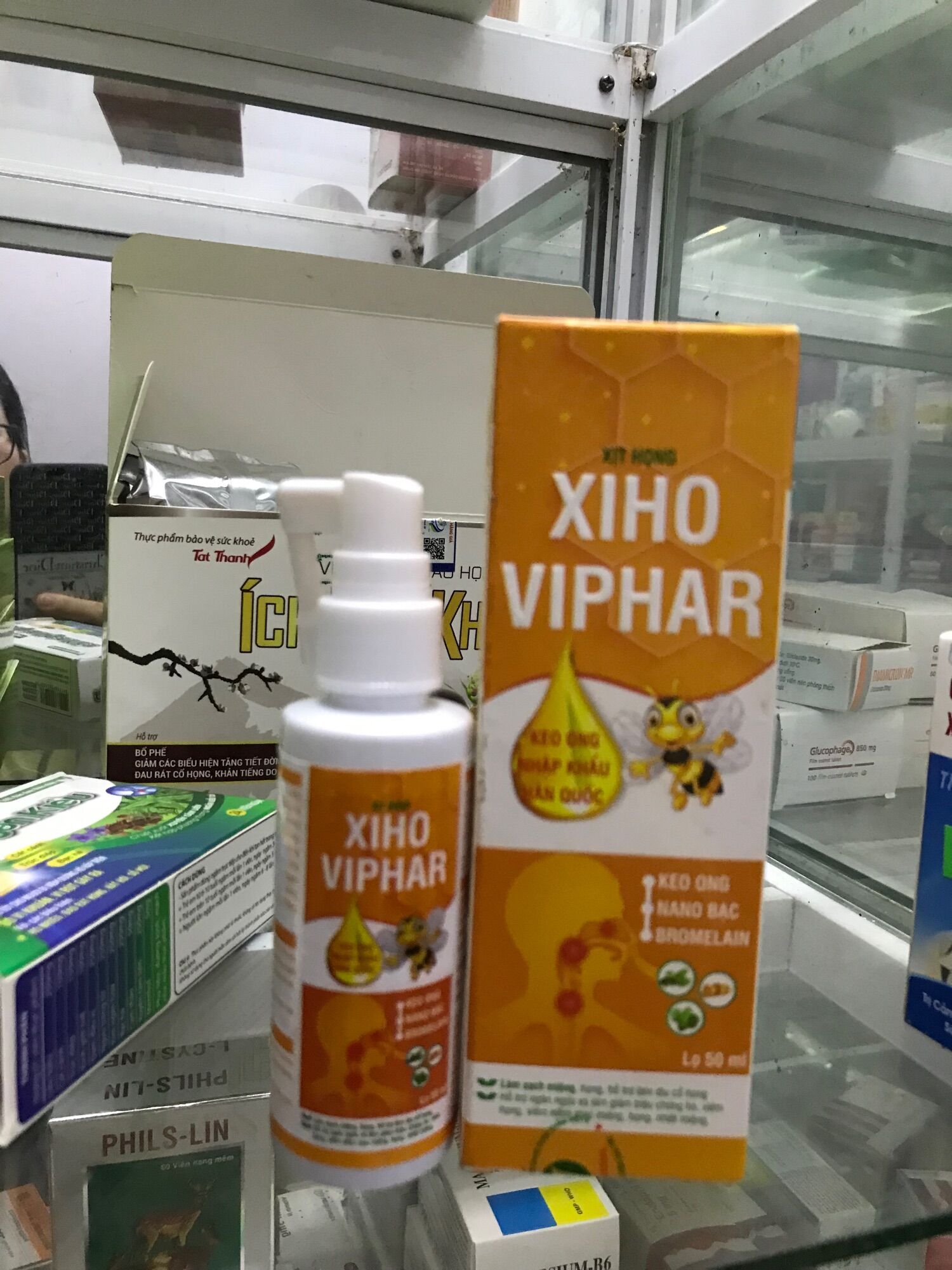 Xịt họng keo ong nano bạc 50 ml