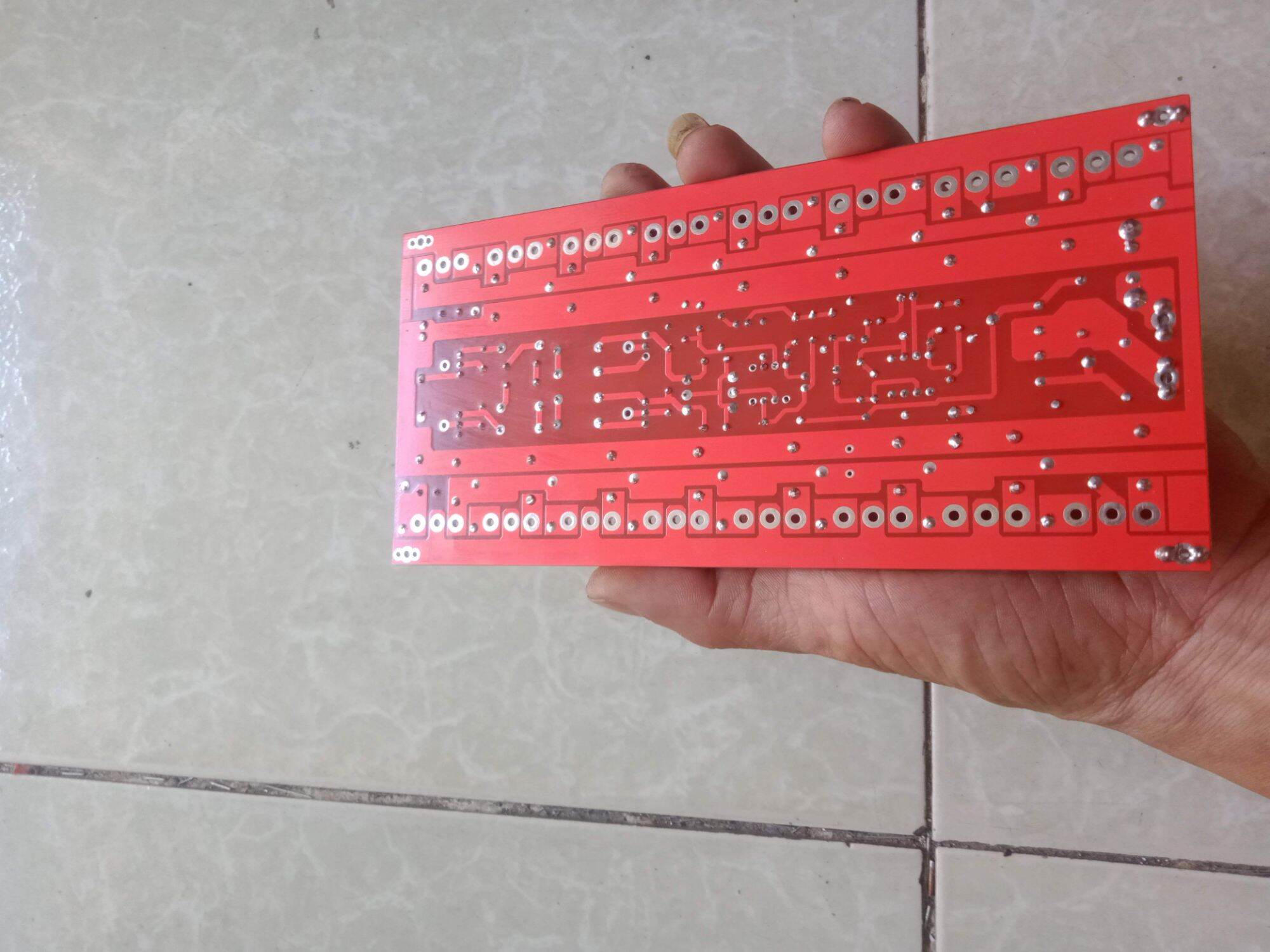 mạch công suất 16 sò 1 kênh