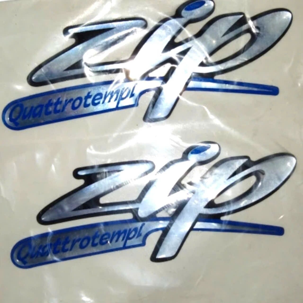 Tem Vespa Piaggio zip